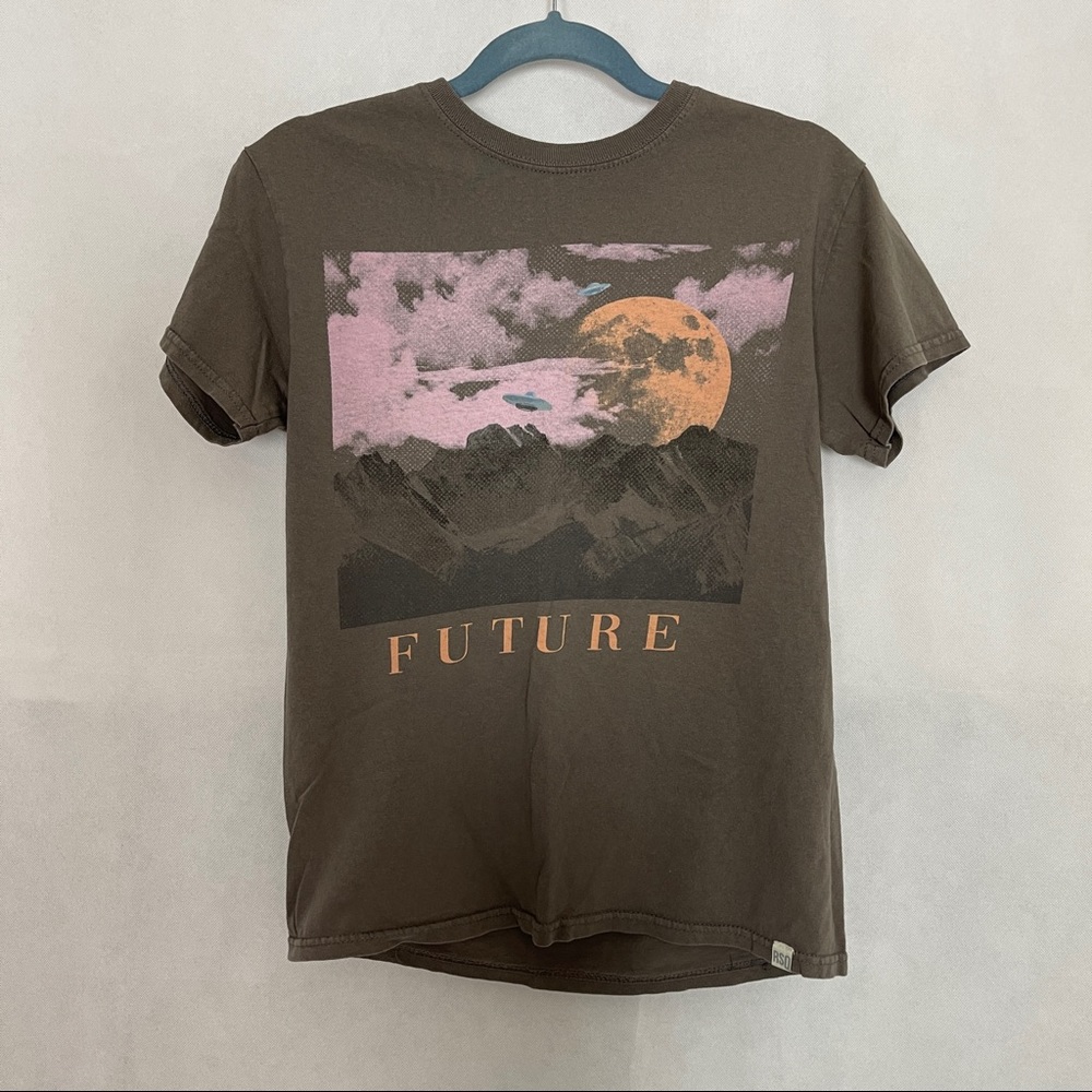 RSQ size XS t-shirt
